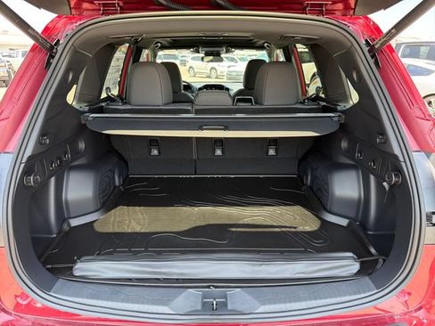 New 2026 Subaru Forester Premium AWD/4WD image 25
