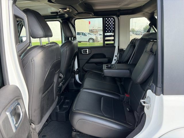 Used 2021 Jeep Wrangler Unlimited Sahara w/ Cold Weather Group AWD/4WD image 25