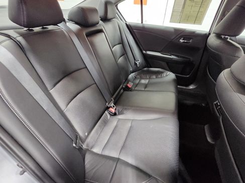 Used 2017 Honda Accord EX-L image 20