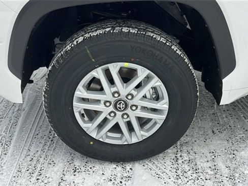 New 2026 Toyota Tundra SR5 image 5