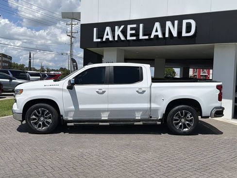 Certified 2022 Chevrolet Silverado 1500 LT RWD image 3