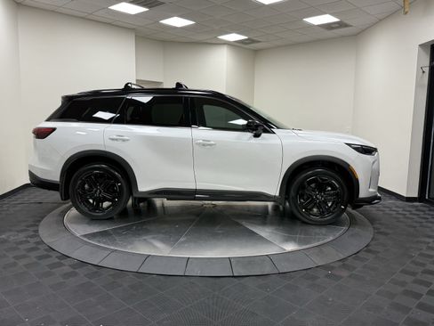 Certified 2026 INFINITI QX60 Sport w/ Dark Cargo Package AWD/4WD image 8