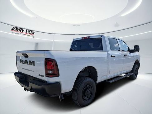 New 2026 RAM 2500 Tradesman AWD/4WD image 3