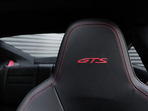 Certified 2024 Porsche 911 Carrera GTS RWD image 15