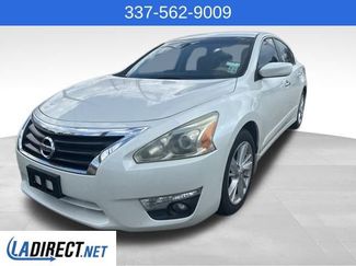 Used 2015 Nissan Altima 2.5 SV video 1