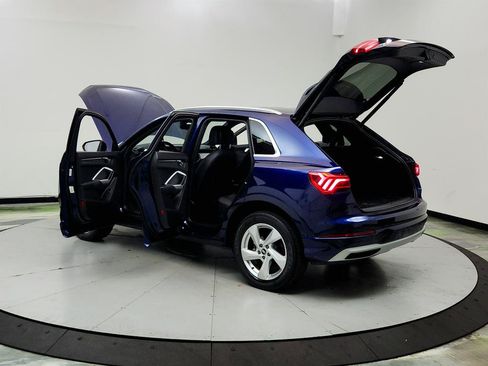Used 2021 Audi Q3 2.0T Premium AWD/4WD image 12