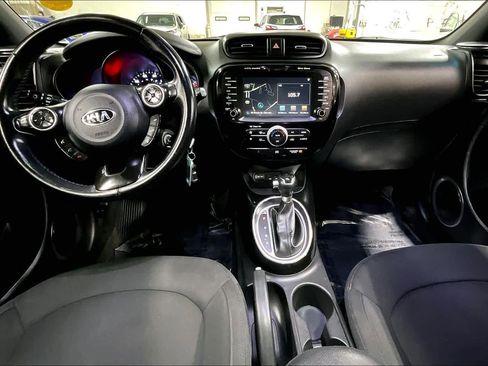 Used 2015 Kia Soul ! w/ Sun & Sound Package image 16