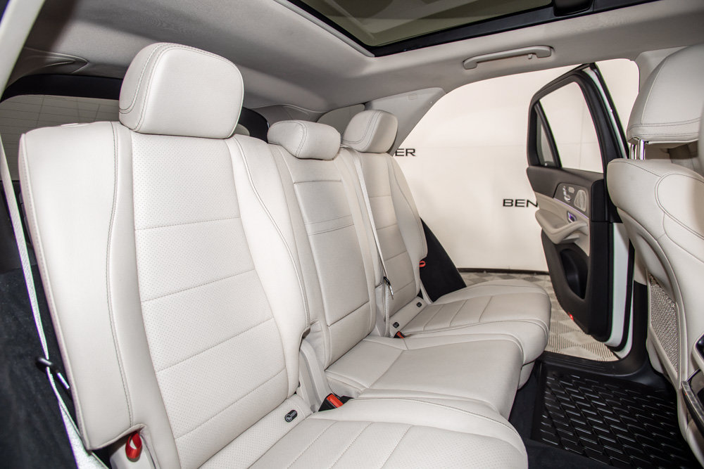 Used 2023 Mercedes-Benz GLE 450 4MATIC w/ 3rd Row Seat Package image 19