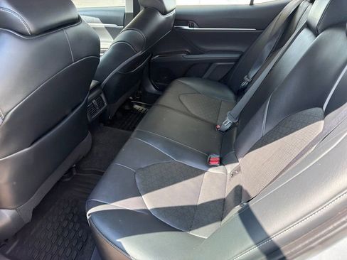 Used 2022 Toyota Camry XSE AWD/4WD image 9