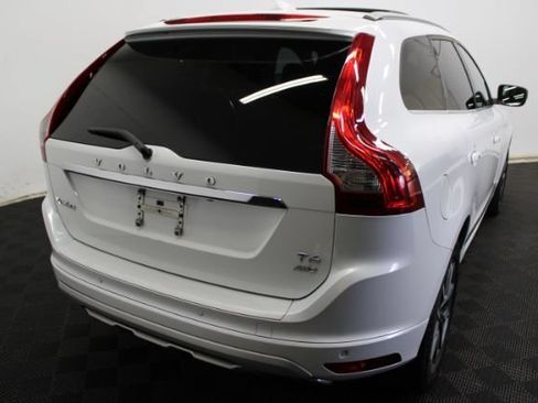 Used 2017 Volvo XC60 T6 Dynamic w/ Preferred Option Package AWD/4WD image 6
