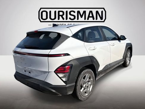 Used 2025 Hyundai Kona SE image 7