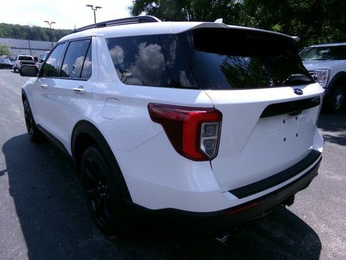 Used 2023 Ford Explorer ST-Line w/ Class IV Trailer Tow Package AWD/4WD image 7