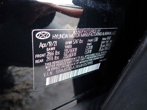 Used 2021 Hyundai Santa Fe SEL w/ Cargo Package image 18