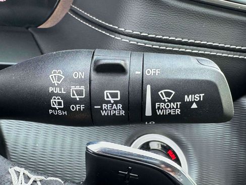 Used 2024 Jeep Grand Cherokee Altitude AWD/4WD image 22