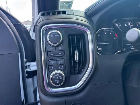 Certified 2023 GMC Sierra 2500 AT4 image 26