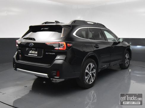 Used 2021 Subaru Outback Limited AWD/4WD image 43
