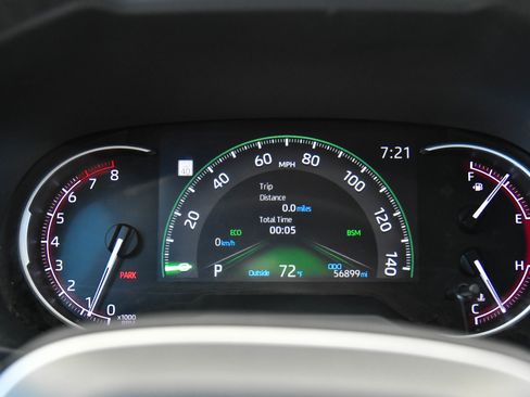 Used 2023 Toyota RAV4 XLE Premium FWD image 30