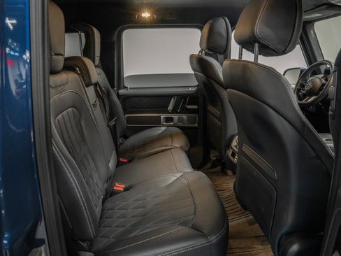 Used 2025 Mercedes-Benz G 550 image 32