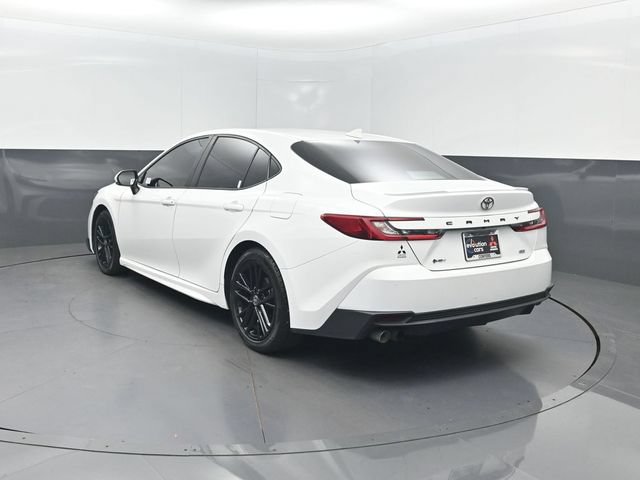 Used 2025 Toyota Camry SE w/ Convenience Package FWD image 26
