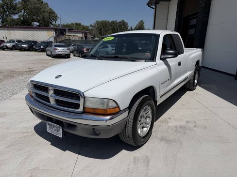 Used 2001 Dodge Dakota 2WD Club Cab image 3