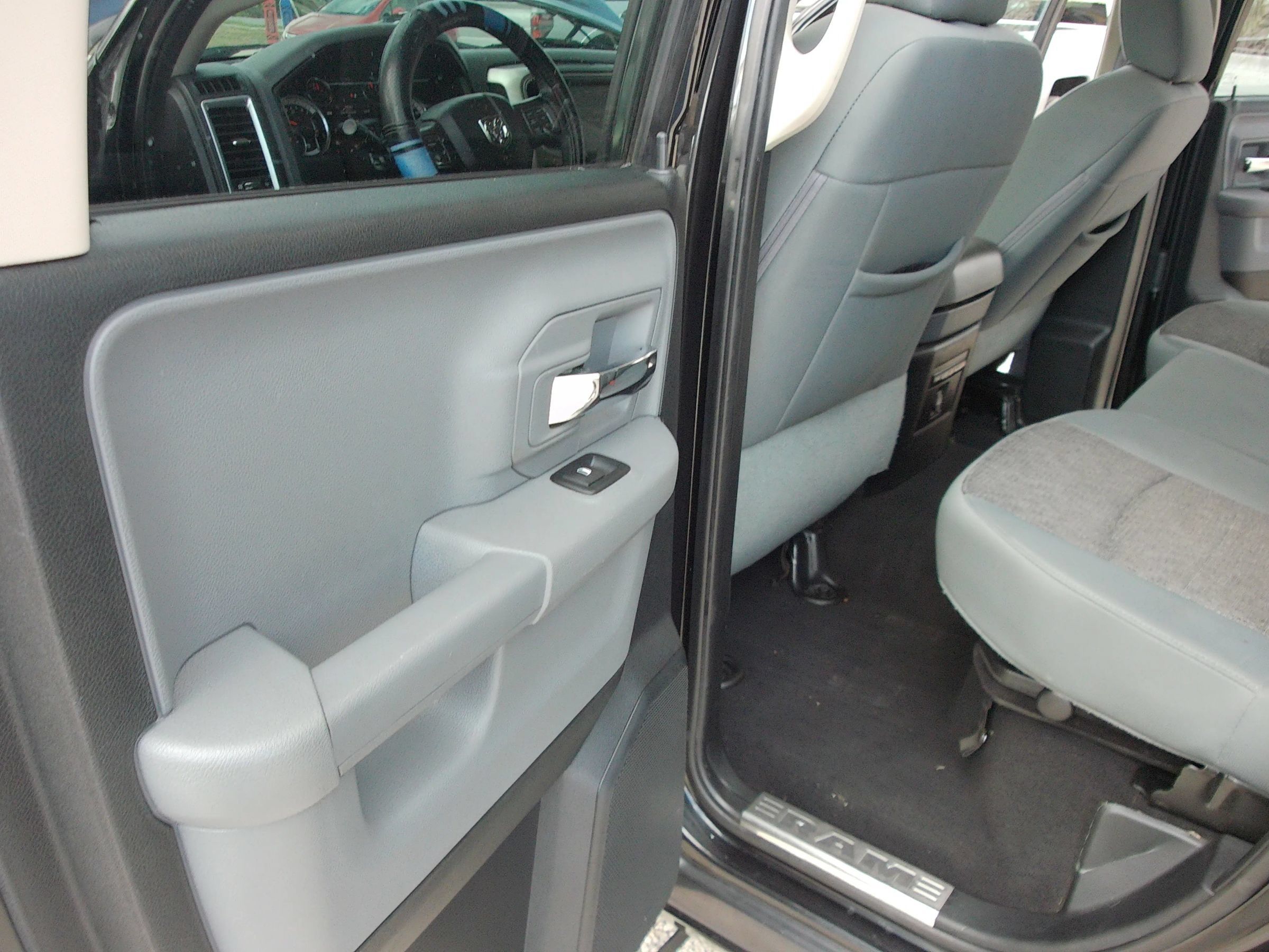Used 2016 RAM 1500 Lone Star RWD image 24