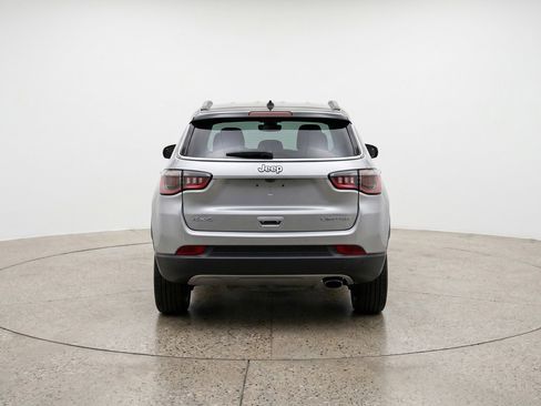 Used 2025 Jeep Compass Limited AWD/4WD image 7