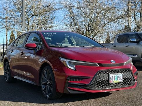 Used 2023 Toyota Corolla SE image 7