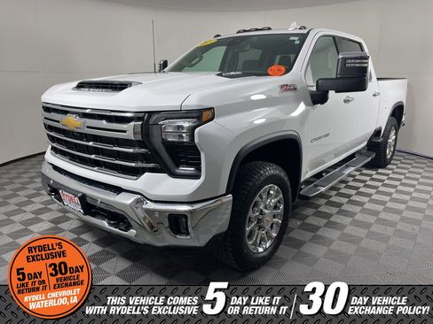 Certified 2025 Chevrolet Silverado 2500 LTZ w/ LTZ Plus Package image 9