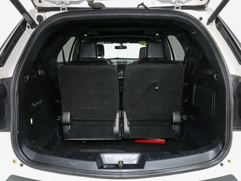 Used 2019 Ford Explorer Sport w/ Equipment Group 401A AWD/4WD image 11