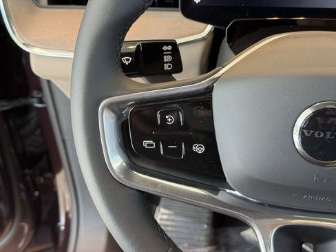 New 2025 Volvo EX90 Ultra image 19