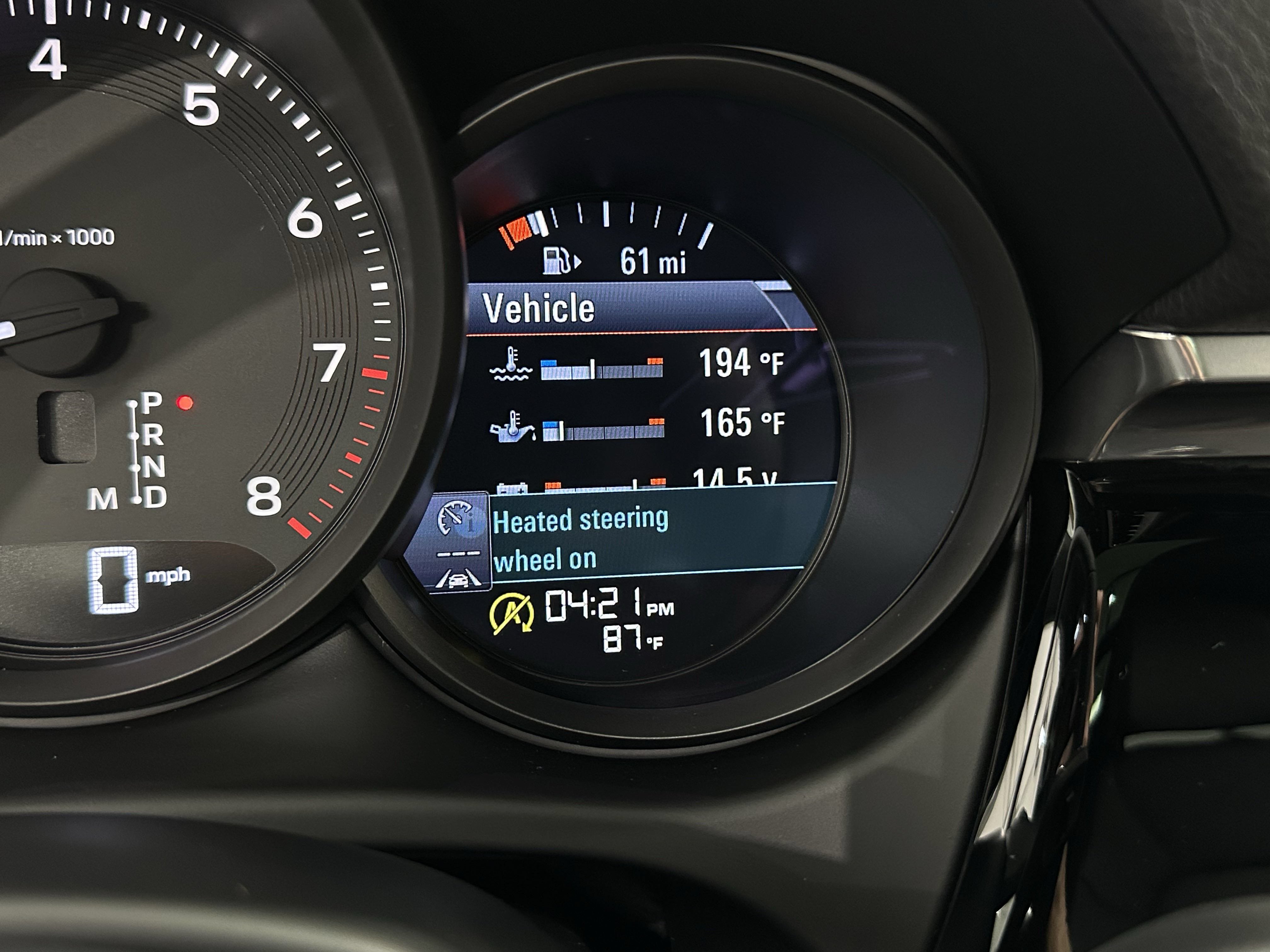 Used 2025 Porsche Macan AWD/4WD image 50