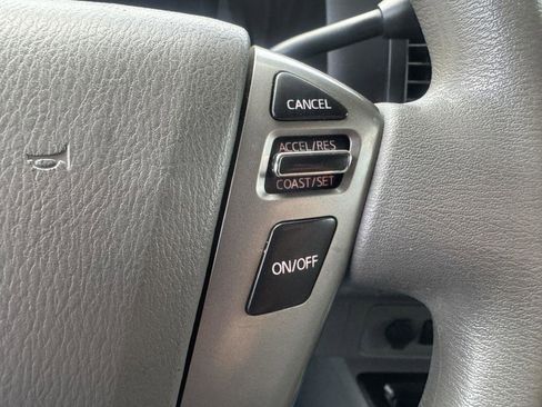 Used 2017 Nissan NV 2500 SV image 17