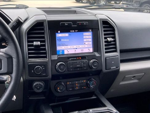 Used 2019 Ford F150 XLT w/ Equipment Group 301A Mid RWD image 7