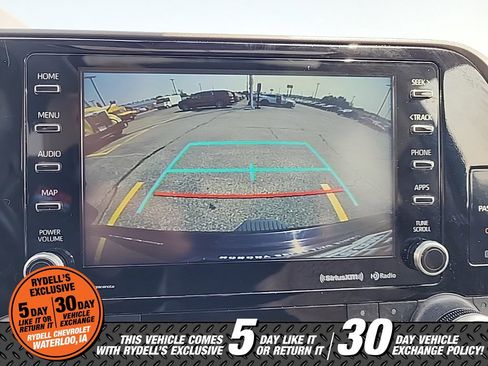 Used 2021 Toyota Highlander XLE image 34