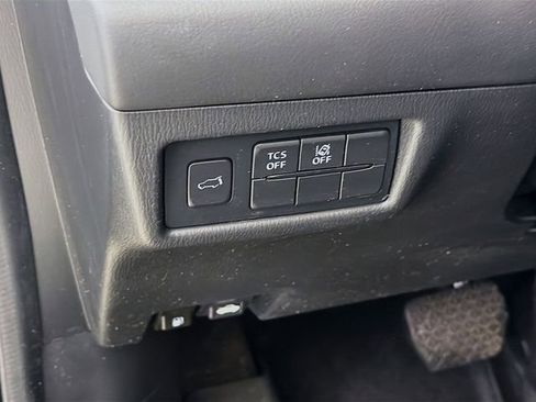 Used 2019 MAZDA CX-5 Touring FWD image 12