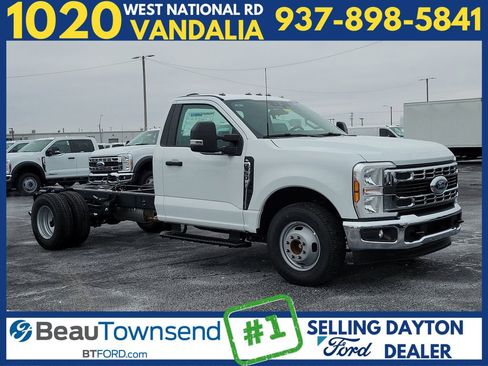 New 2026 Ford F350 XL w/ XL Chrome Package image 1