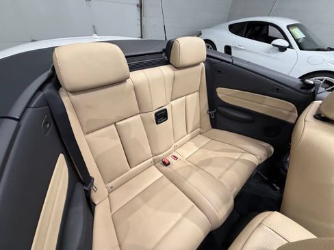 Used 2012 BMW 128i Convertible RWD image 27