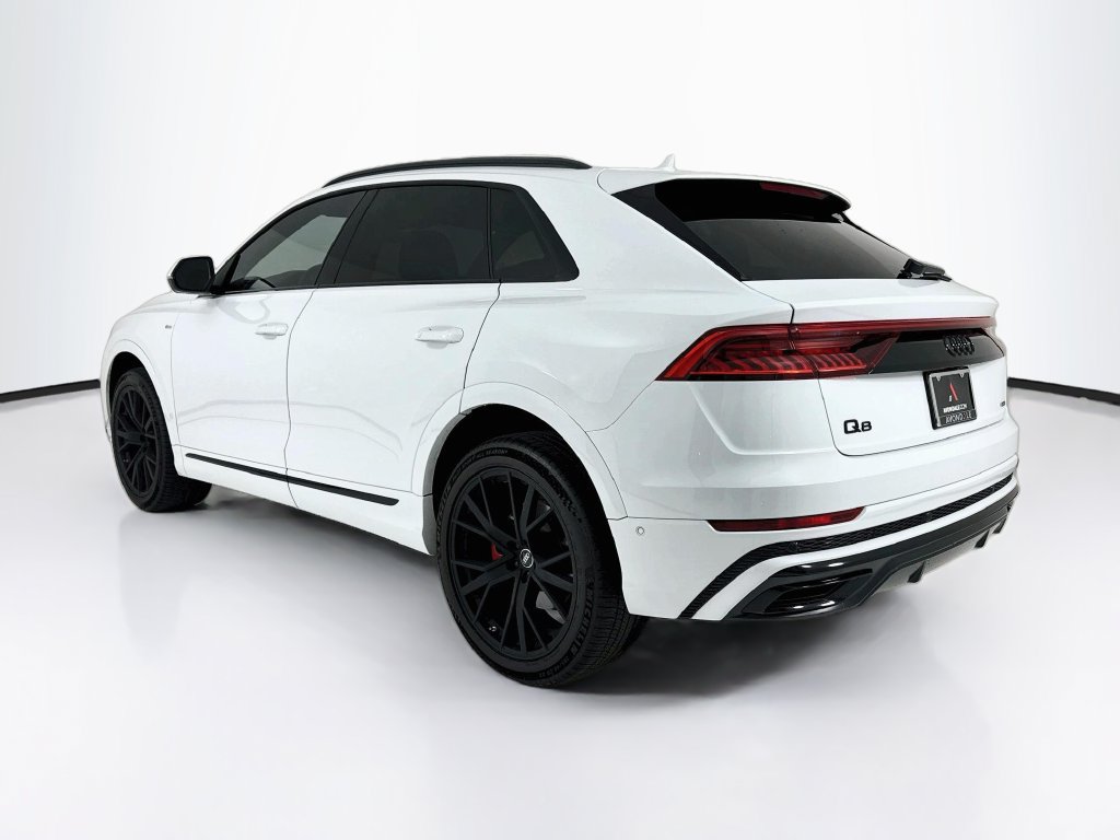 Used 2022 Audi Q8 Premium Plus AWD/4WD image 3