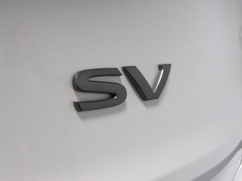 Used 2024 Nissan Rogue SV w/ SV Premium Package FWD image 33