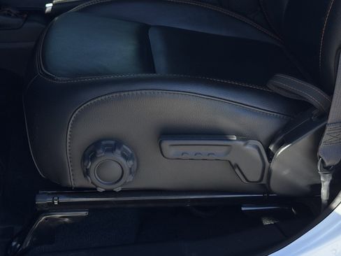 Used 2023 Jeep Gladiator Mojave w/ Cold Weather Group image 14