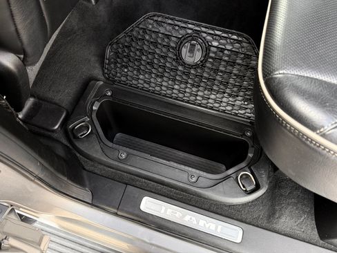 Used 2021 RAM 1500 Limited w/ Body Color Bumper Group AWD/4WD image 28
