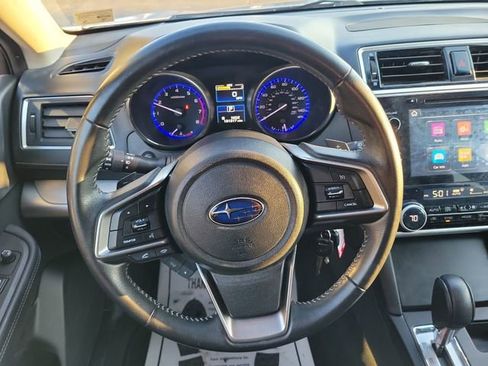 Used 2018 Subaru Outback 2.5i Premium image 9
