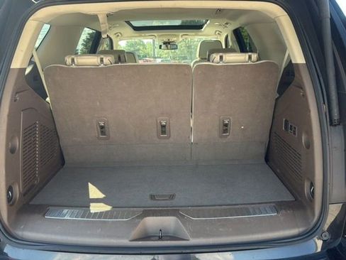 Used 2023 GMC Yukon Denali w/ Max Trailering Package image 16