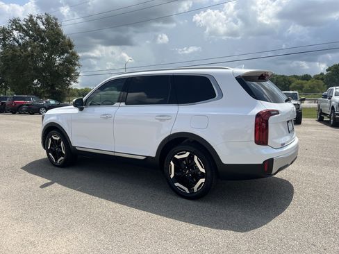 Used 2024 Kia Telluride S w/ S Sunroof Package AWD/4WD image 4