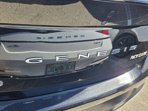Used 2023 Genesis G70 2.0T w/ Sport Prestige Package RWD image 9