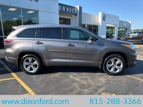 Used 2016 Toyota Highlander Limited Platinum AWD/4WD image 9