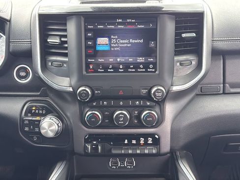 Used 2021 RAM 1500 Laramie w/ Sport Appearance Package AWD/4WD image 14
