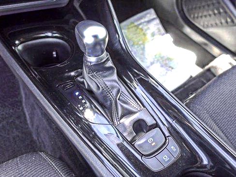 Used 2019 Toyota C-HR XLE FWD image 19