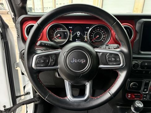 Used 2021 Jeep Wrangler Rubicon AWD/4WD image 15