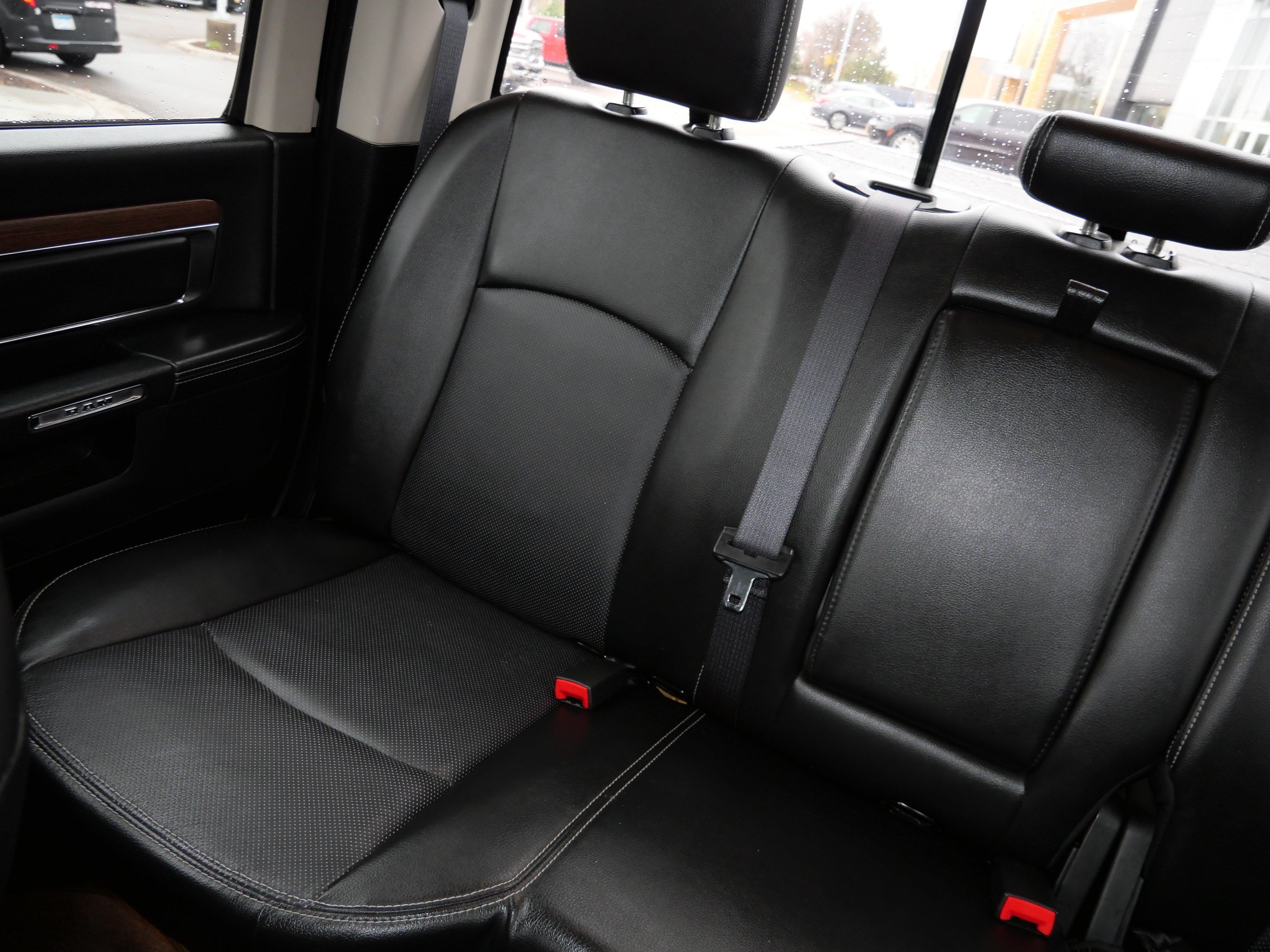 Used 2015 RAM 1500 Laramie w/ Convenience Group AWD/4WD image 12